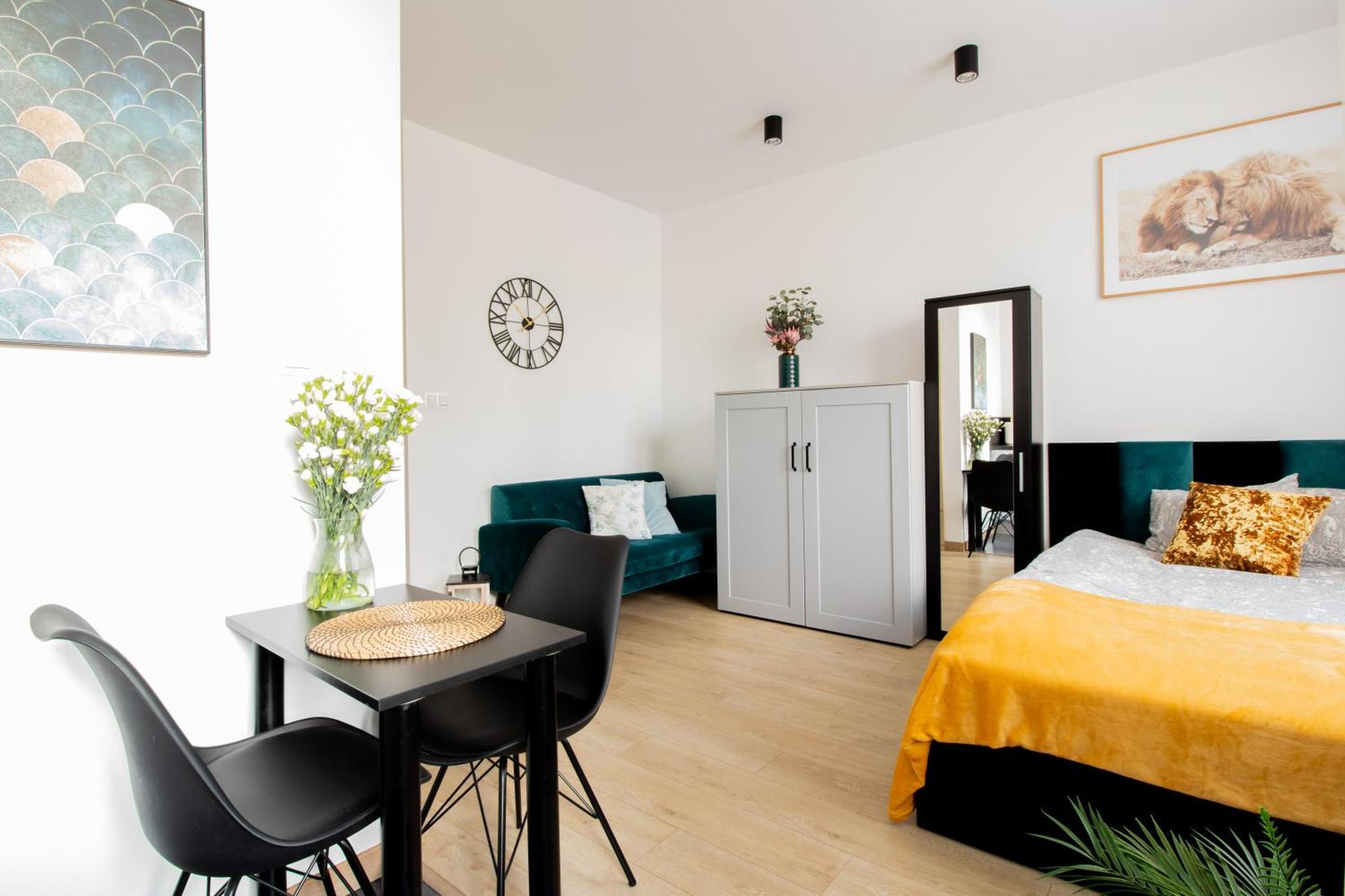 Piotrapartments - Big City Life Apartments In Central Warszawa Екстериор снимка